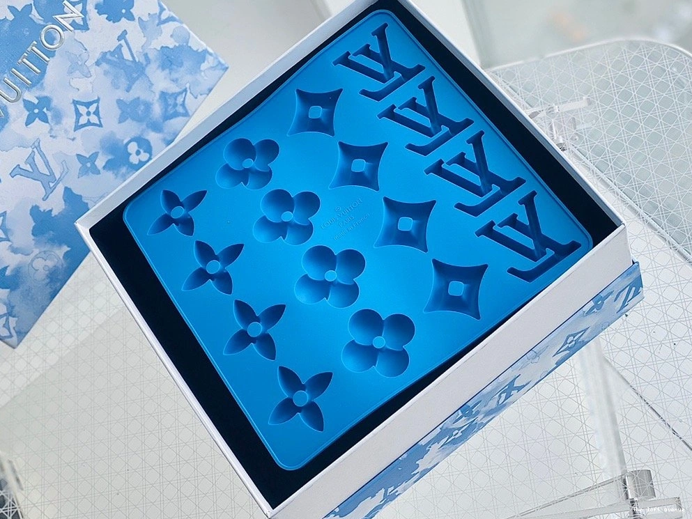 DRINKS LV SET CUSTOM 0722